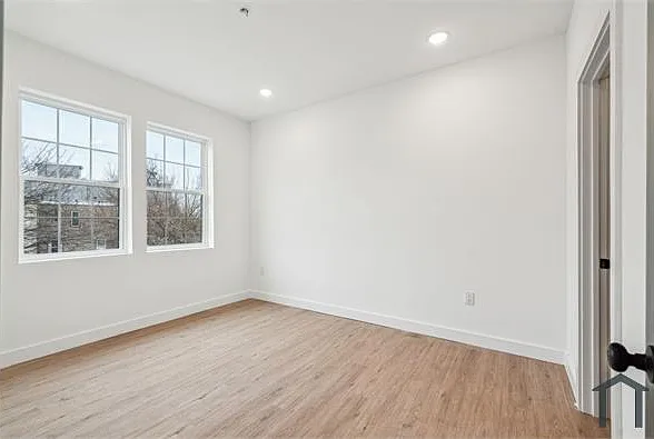 4181 Mantua Ave #2 — Photo 11