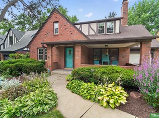 2010 N 54th St, Omaha, NE 68104