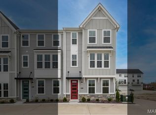 8935 Gateway Hts, Richmond Heights, MO 63144