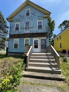 99 Beacon St, Hyde Park, MA, 02136