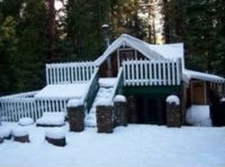 7719 Forest Dr, Fish Camp, CA 93623