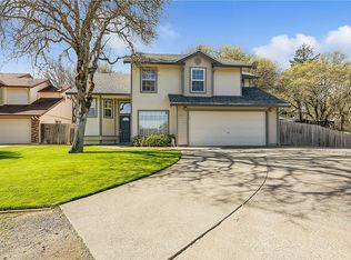 261 Robles Dr, Lakeport, CA