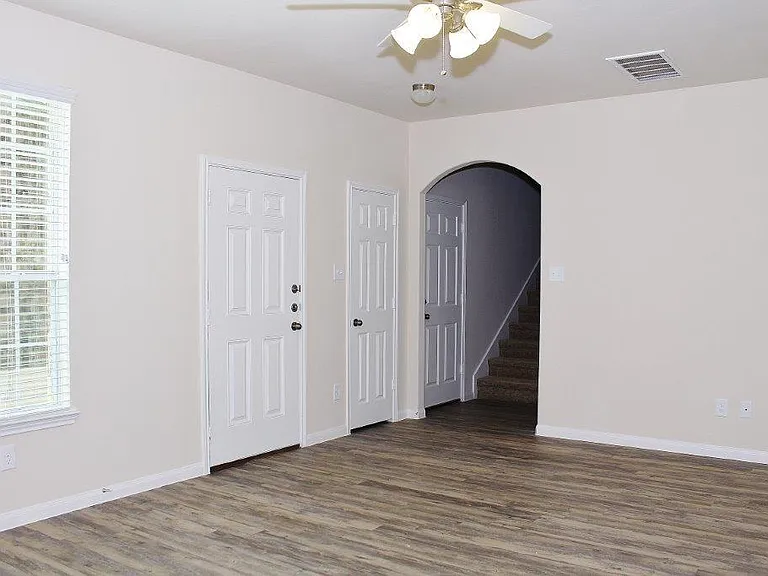 Gemma Ln — Photo 8
