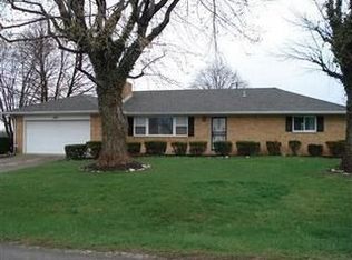 980 Valley Dale Dr, Xenia, OH 45385