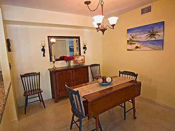 3rd image of 2504 SE Anchorage Cove #2