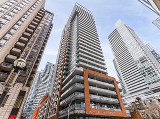 8 Mercer St #317, Toronto, ON M5V 0C4