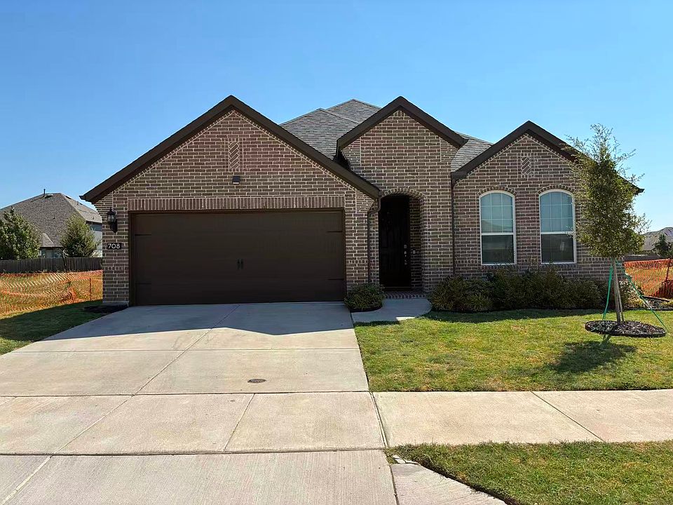 1st image of 708 Lido Ln