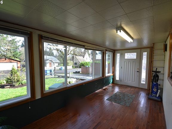 4th image of 12915 SE 23rd Ave