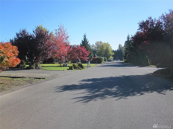 3rd image of 13227 119th Avenue Ct E
