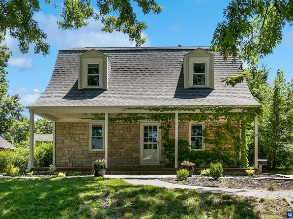 1921 High St, Lincoln, NE 68502