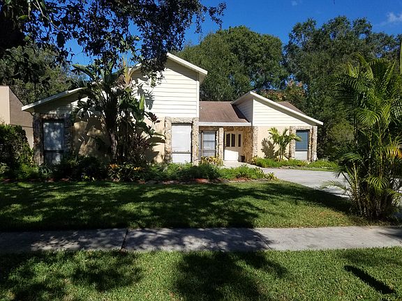 4th image of 3705 Village Estates Pl