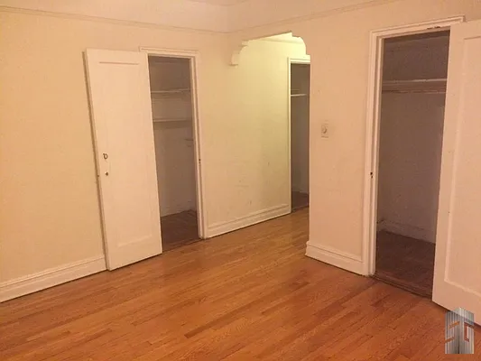 Rented by Skyline Group Real Estate | media 18