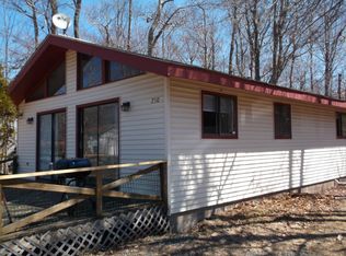 1118 Knollwood Dr, Tobyhanna, PA