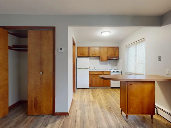 2087 W.98th, 2087 W 98th St APT 3, Cleveland, OH 44102