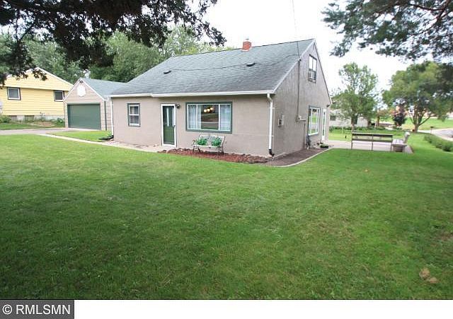 1st image of 224 9th Ave S
