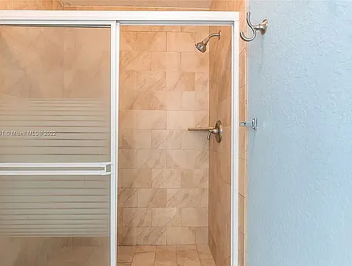 935 Corkwood St — Photo 28