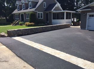 30 Pelham Dr, Kent Lakes, NY 10512