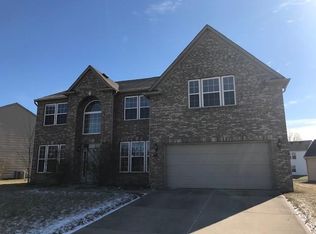 1411 Landsbrook Dr, Indianapolis, IN