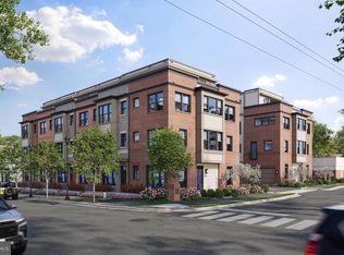 729 Park Ave, Falls Church, VA 22046