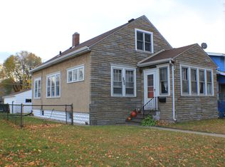 890 Cook Ave E, Saint Paul, MN 55106