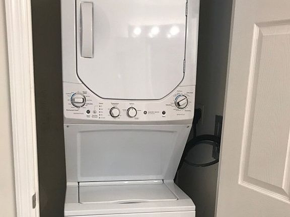 5th image of 300 Mamaroneck Ave APT 405