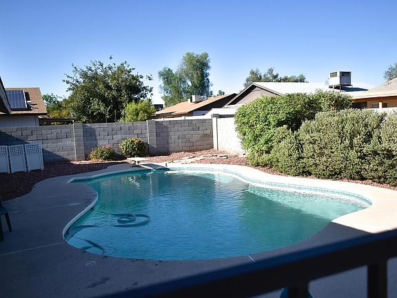 5th image of 17403 N 55th Dr