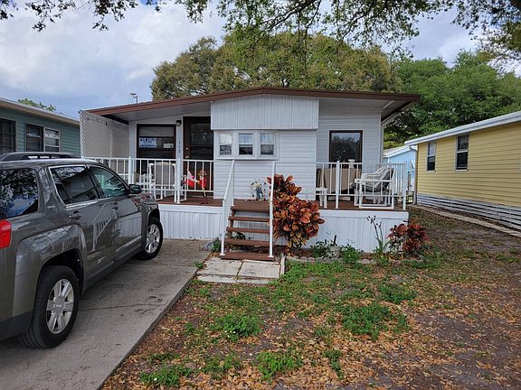 3rd image of 113 Magnolia Dr #113