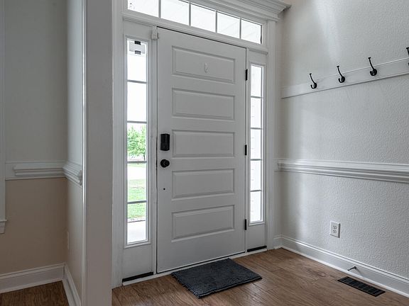 5th image of 308 Guiness Drive