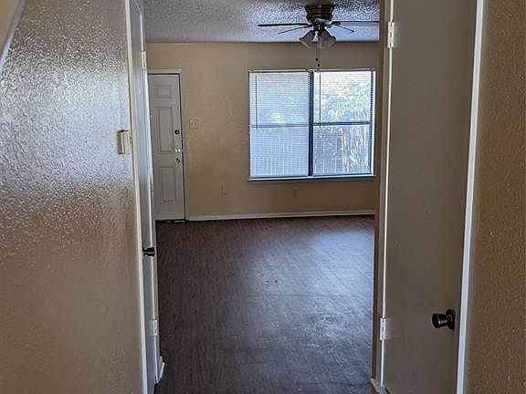 4th image of 936 Southmoor Dr #938