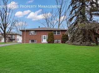 116 19th Ave APT 3, North Tonawanda, NY 14120