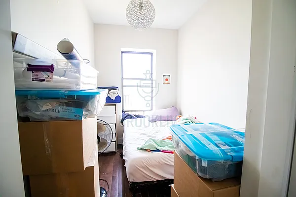 Rented by null | media 21