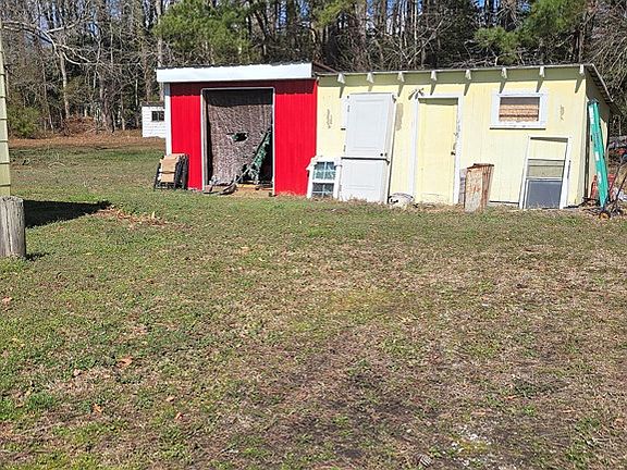 3rd image of 20145 Quinby Bridge Rd