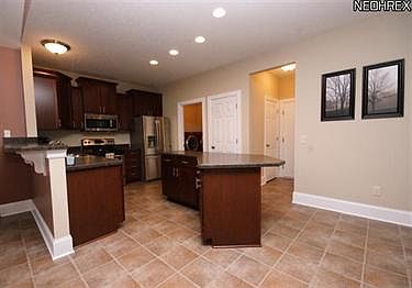 5th image of 3971 Turnberry Dr