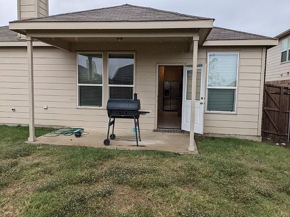 5th image of 1729 Vernon Dr
