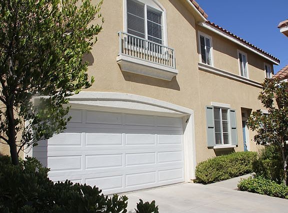 Side entrance view