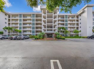 2850 N Palm Aire Drive #104, Pompano Beach, FL 33069