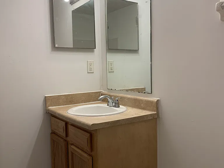 4252 Executive Pkwy #527 — Photo 13
