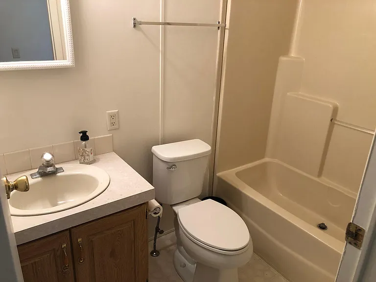 25724 SW 46th Ave — Photo 6