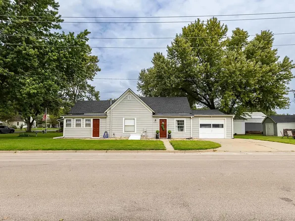 200 Spruce St, Wamego, KS 66547