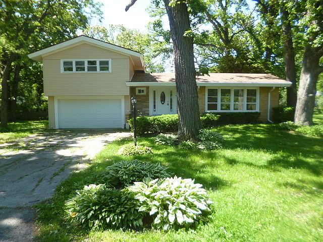 1st image of 20601 Greenwood Dr