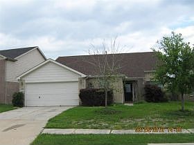 1st image of 8127 Wooded Terrace Ln