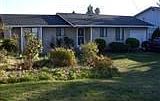Front w/garden space