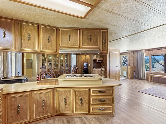 5th image of 5864 Cedar Canyon Rd