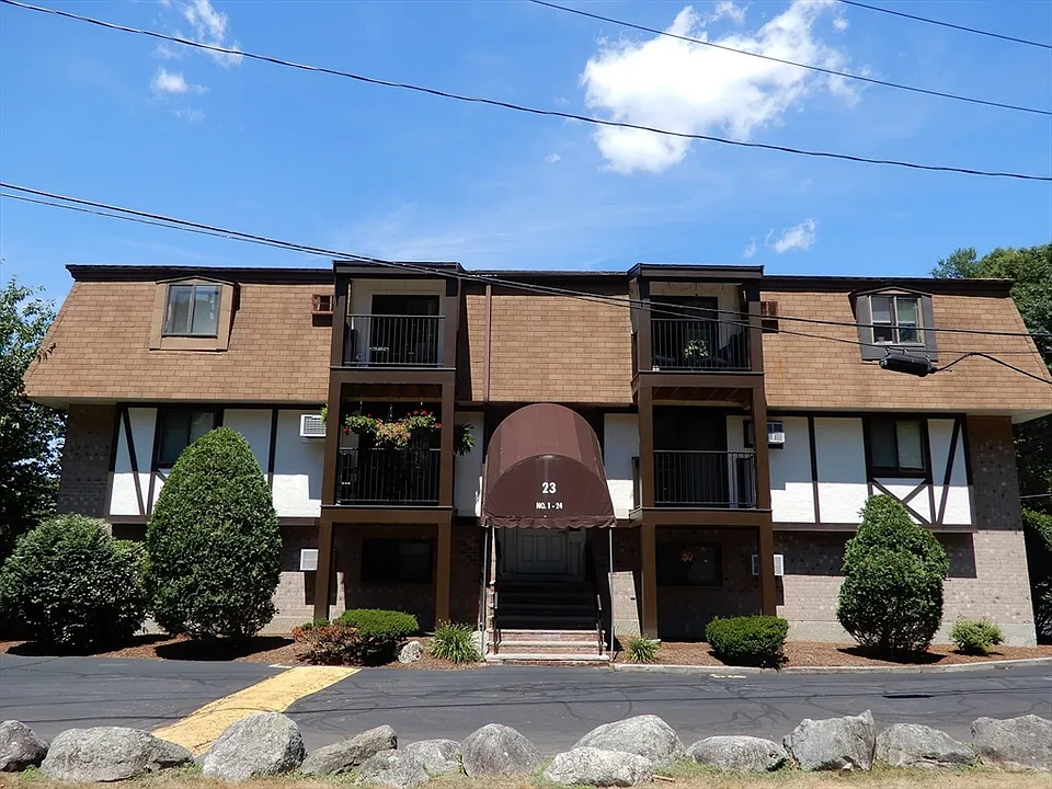 23 Erick Rd #2