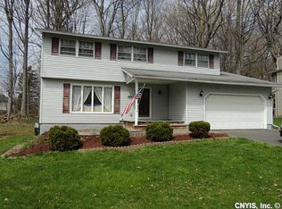 4171 Forestbrook Dr, Liverpool, NY 13090