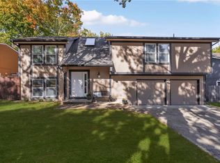14806 W 91st Ter, Lenexa, KS 66215