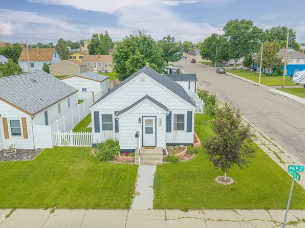 1521 Main St, Williston, ND 58801
