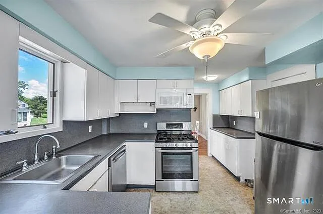 66 Oak Ave — Photo 15