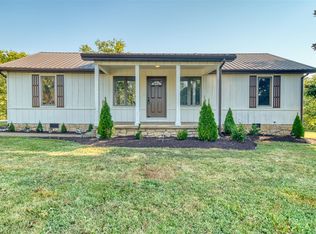 2398 Lewisburg Rd, Russellville, KY 42276