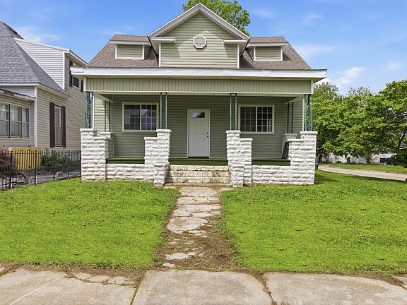 2nd image of 620 6th Street